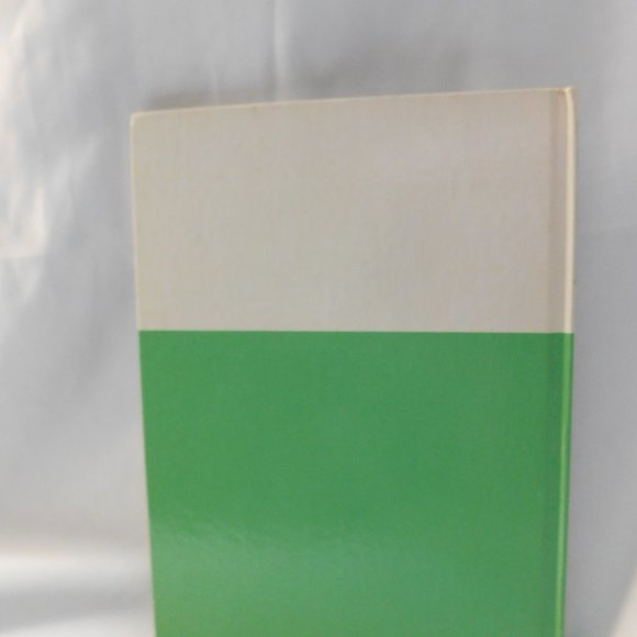 More Riddles by Bennett Cerf Vintage 1961 Hard Cover Book - Picture 2 of 8